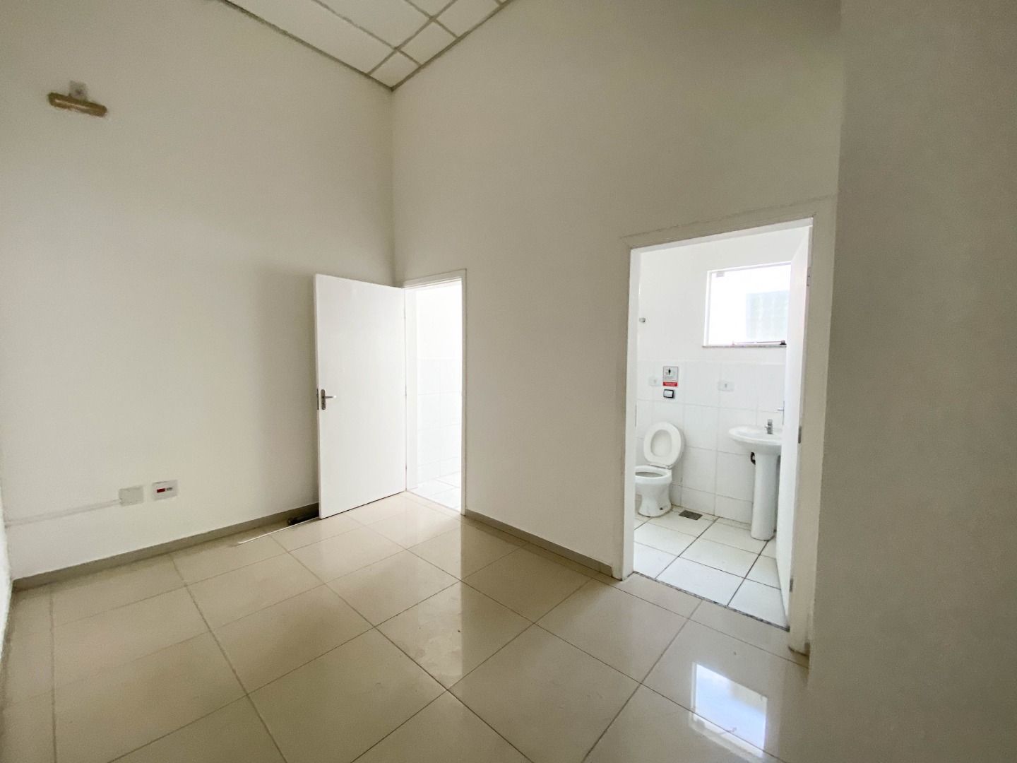 Salão no Vila Nova, em Itu disponível para para aluguel | Grupo Kaion: 