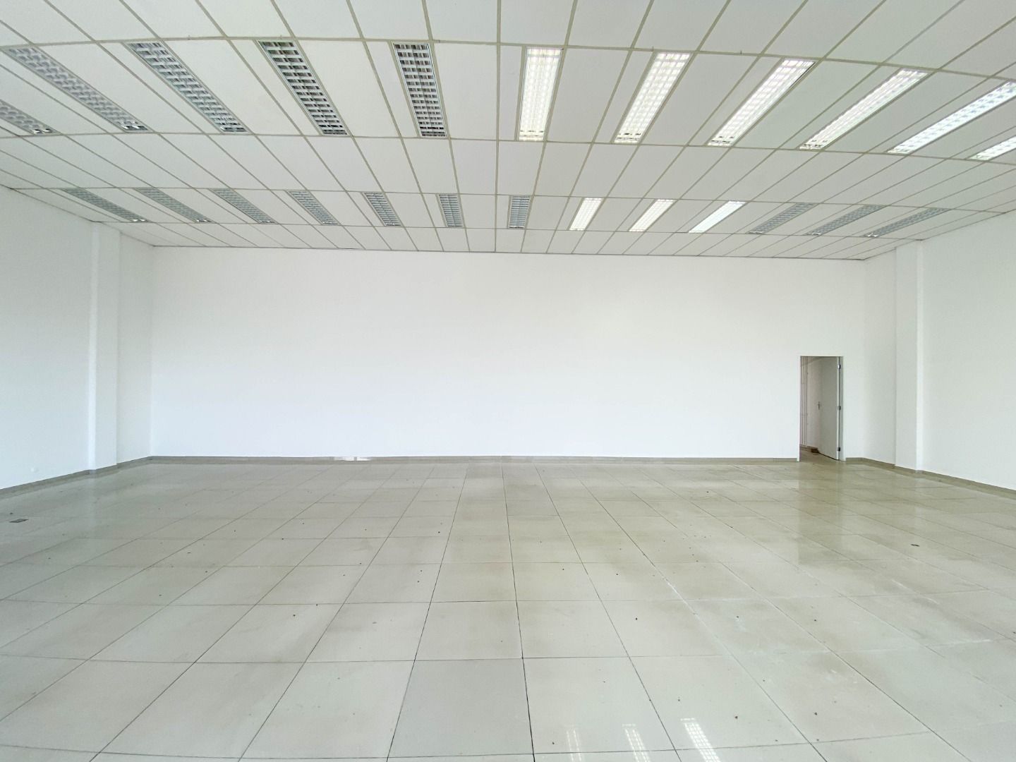 Salão no Vila Nova, em Itu disponível para para aluguel | Grupo Kaion: 