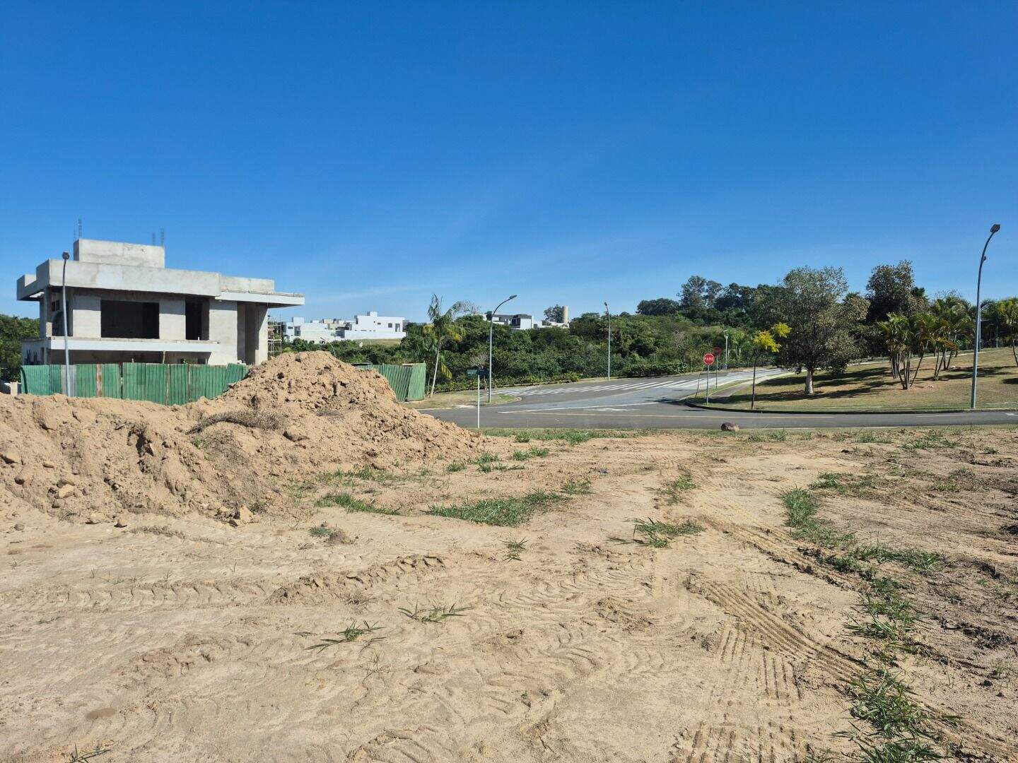 Terreno no Condomínio Alphaville Castelo, em Itu disponível para à venda | Grupo Kaion: 
