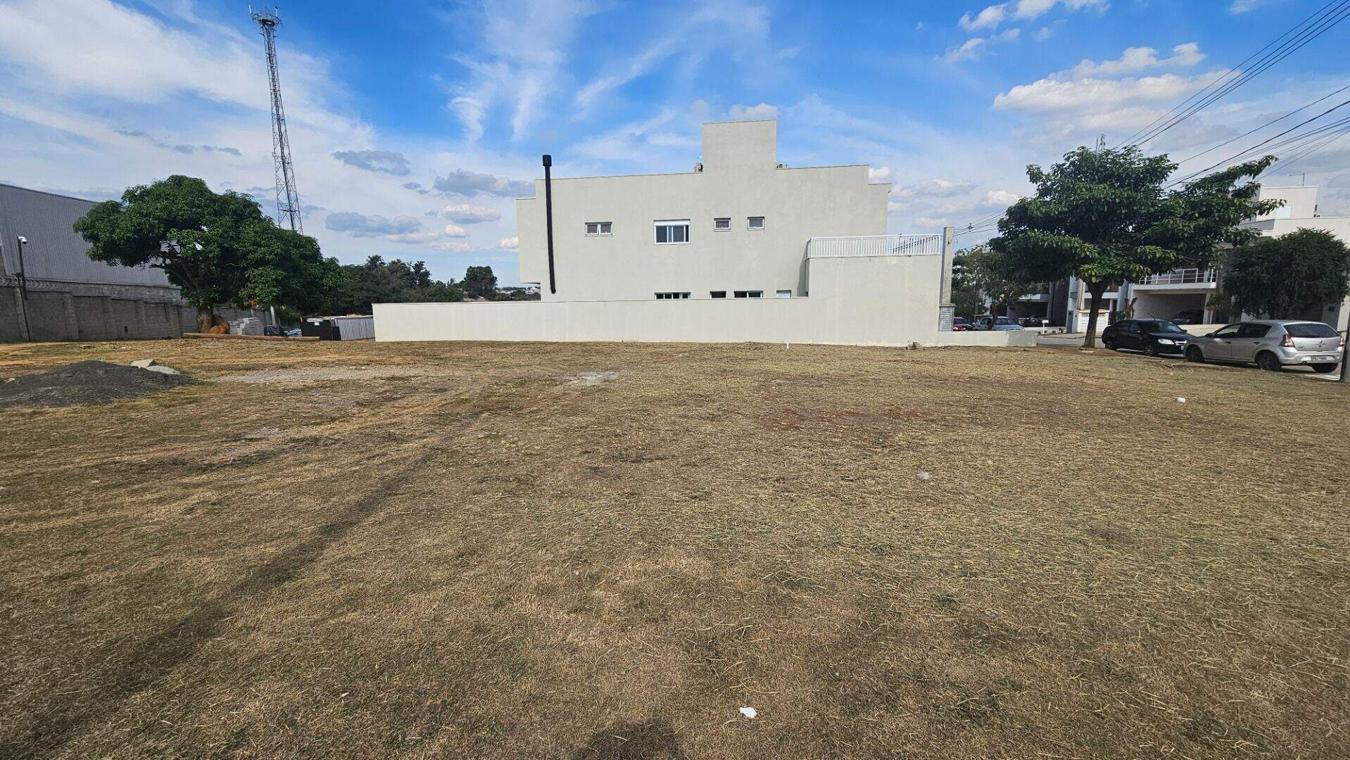 Terreno no Condomínio Residencial Mont Blanc, em Itu disponível para à venda | Grupo Kaion: 