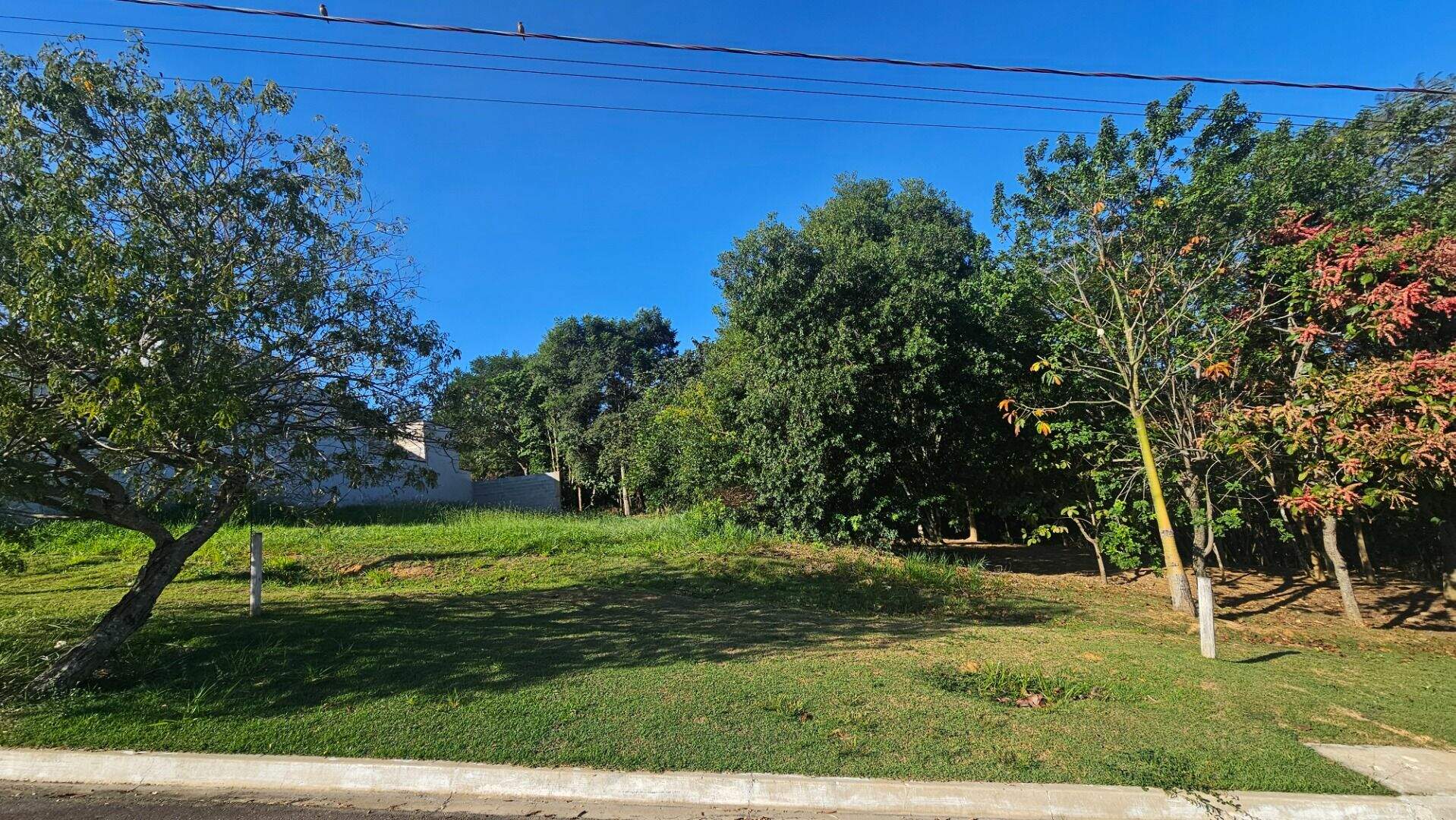 Terreno no Condomínio Residencial Mont Blanc, em Itu disponível para à venda | Grupo Kaion: 
