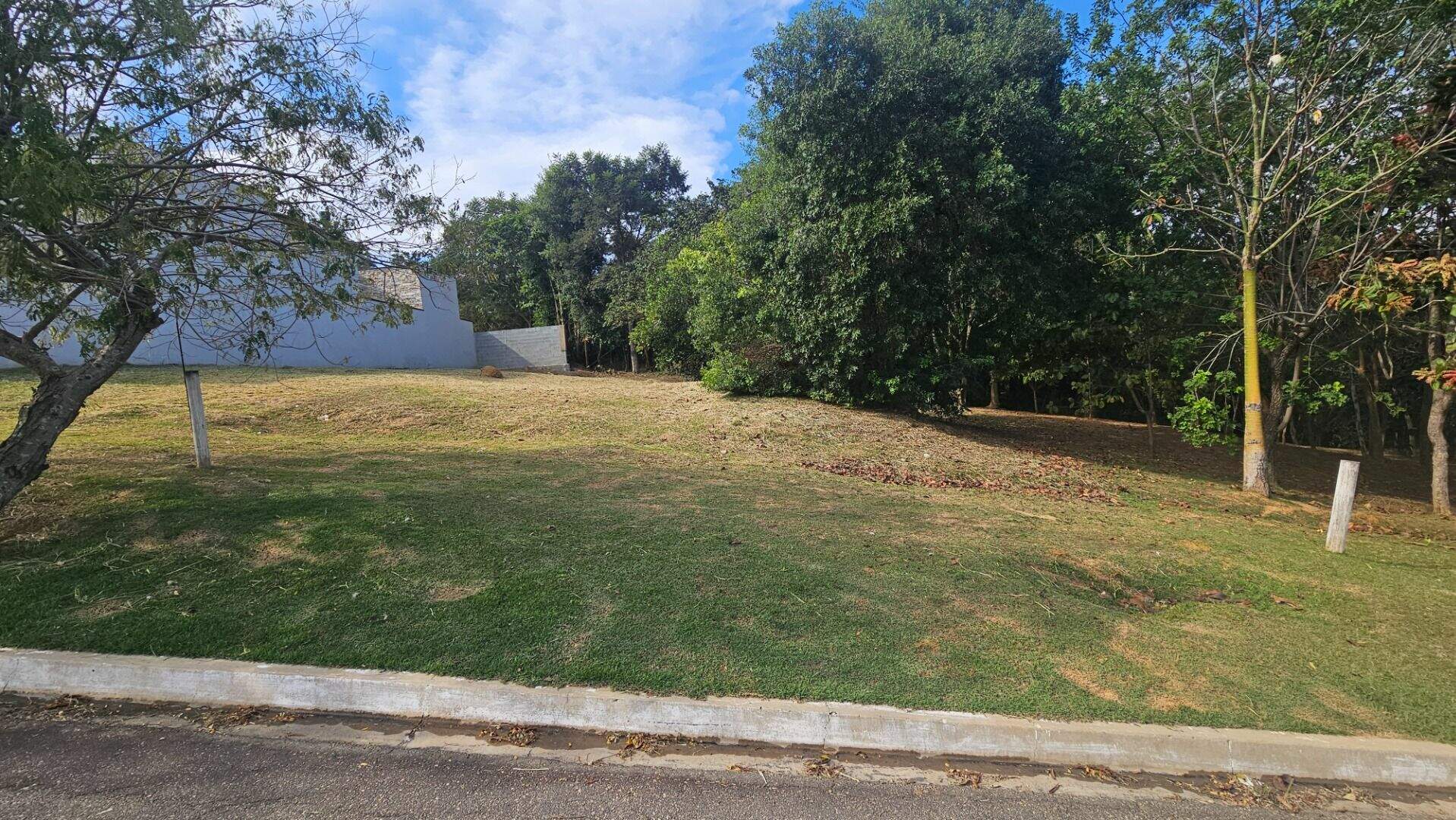 Terreno no Condomínio Residencial Mont Blanc, em Itu disponível para à venda | Grupo Kaion: 