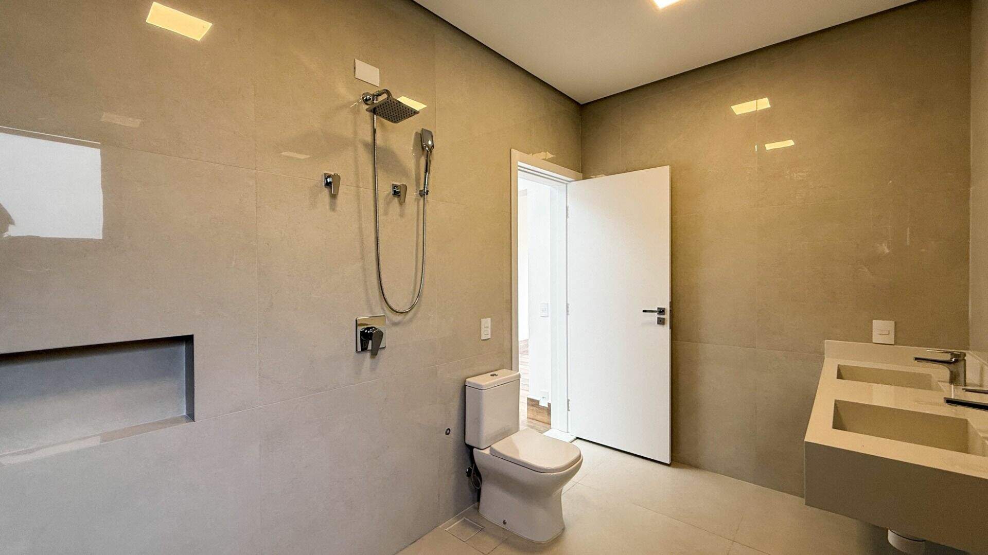 Casa no Condomínio Alphaville Castelo, em Itu disponível para à venda | Grupo Kaion: 