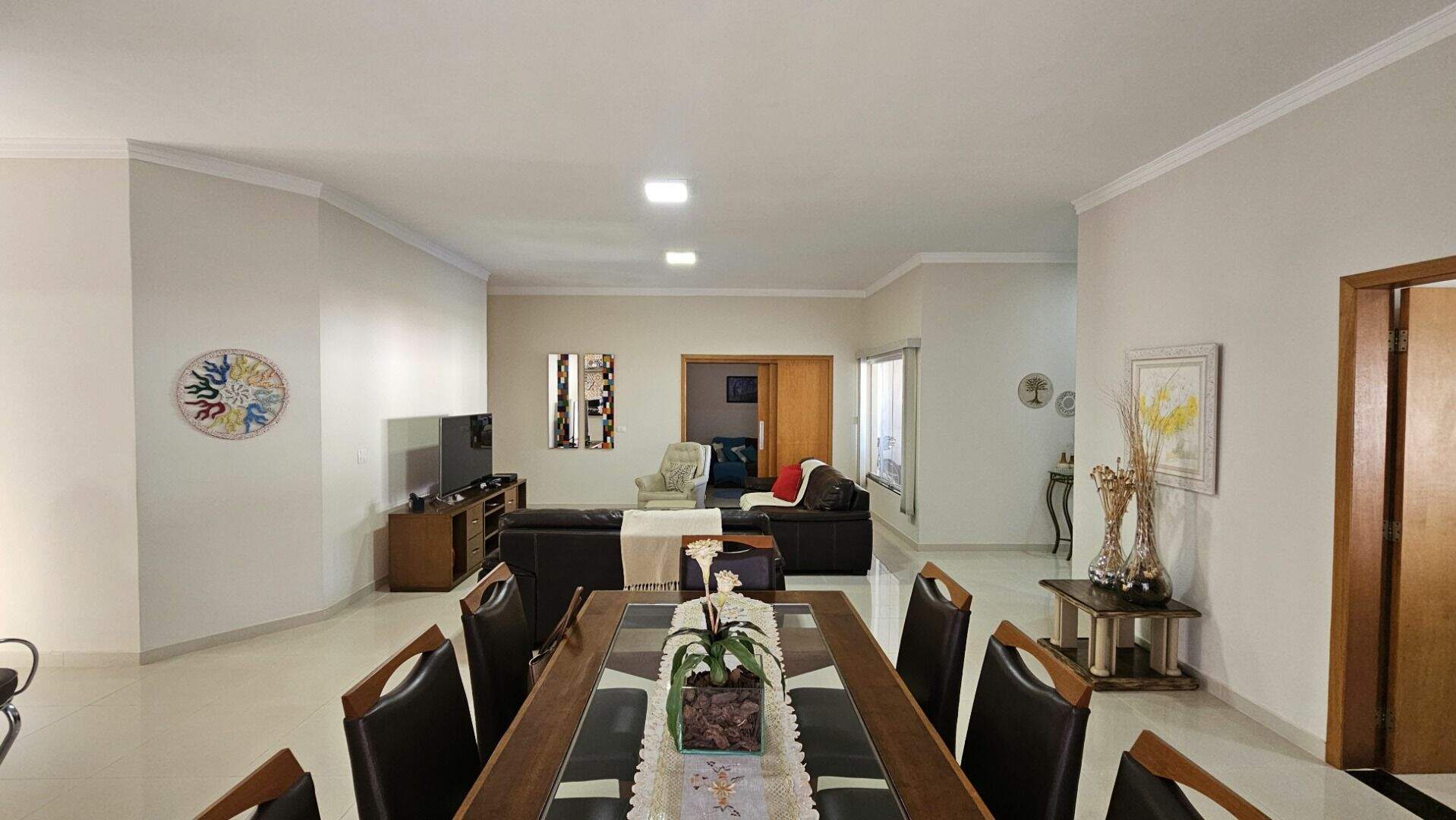 Casa no Condomínio Lagos DIcaraí, em Salto disponível para à venda | Grupo Kaion: 