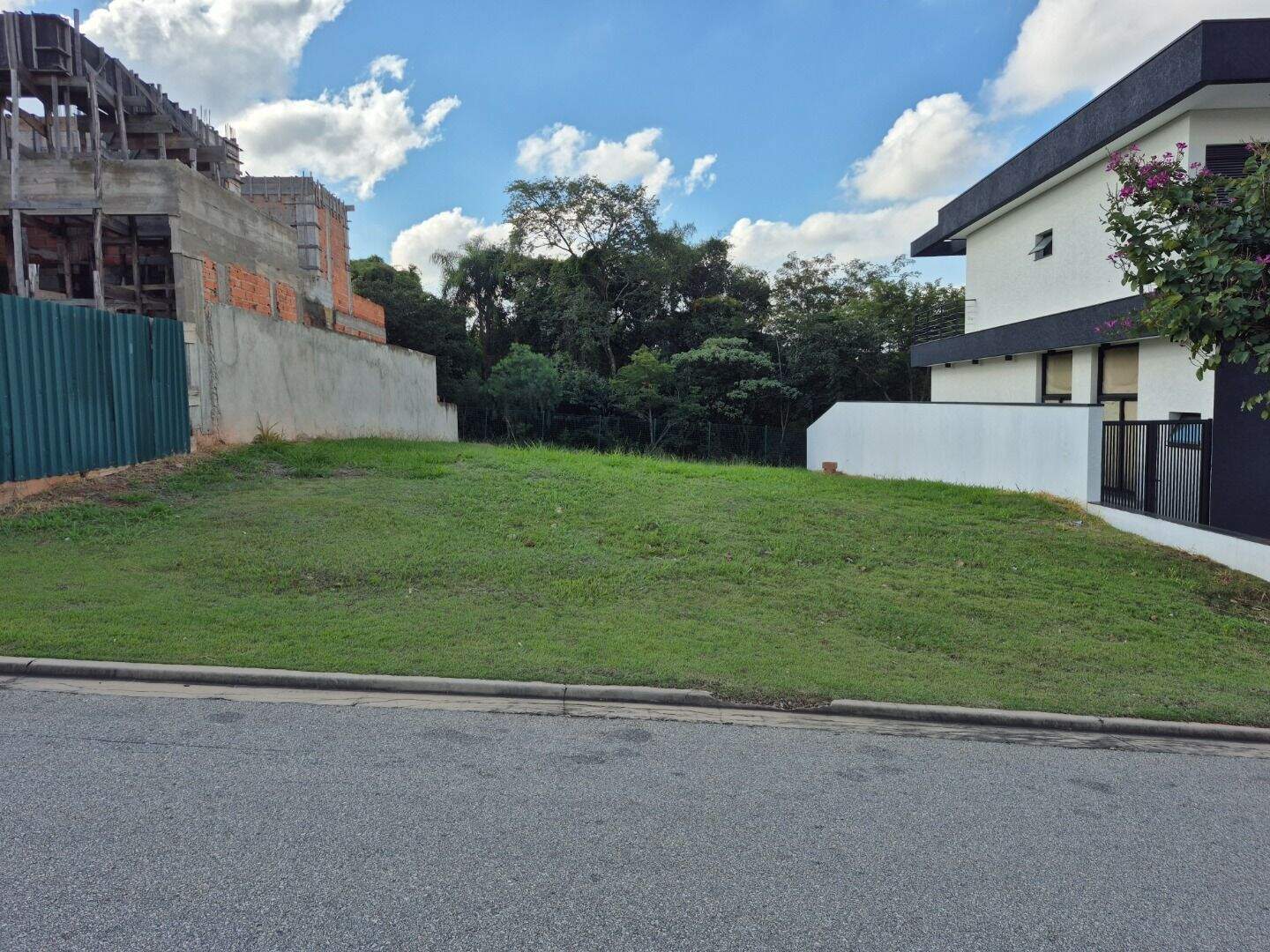 Terreno no Condomínio Alphaville Castelo, em Itu disponível para à venda | Grupo Kaion: 