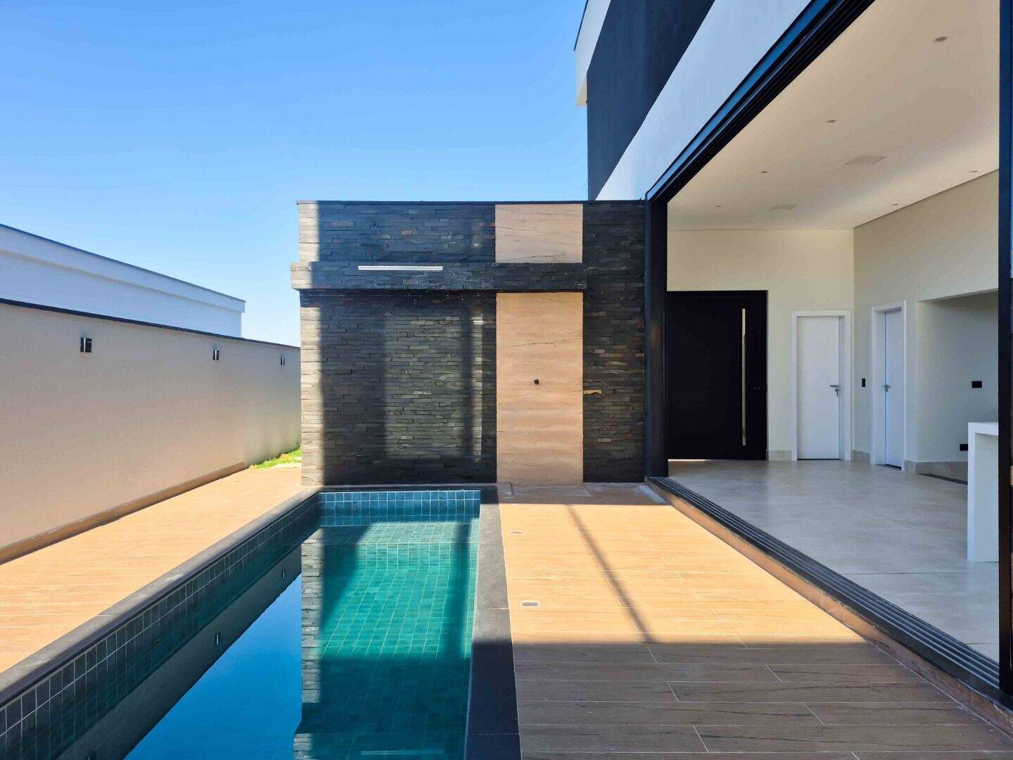 Casa no Condomínio Alphaville Castelo, em Itu disponível para à venda | Grupo Kaion: 
