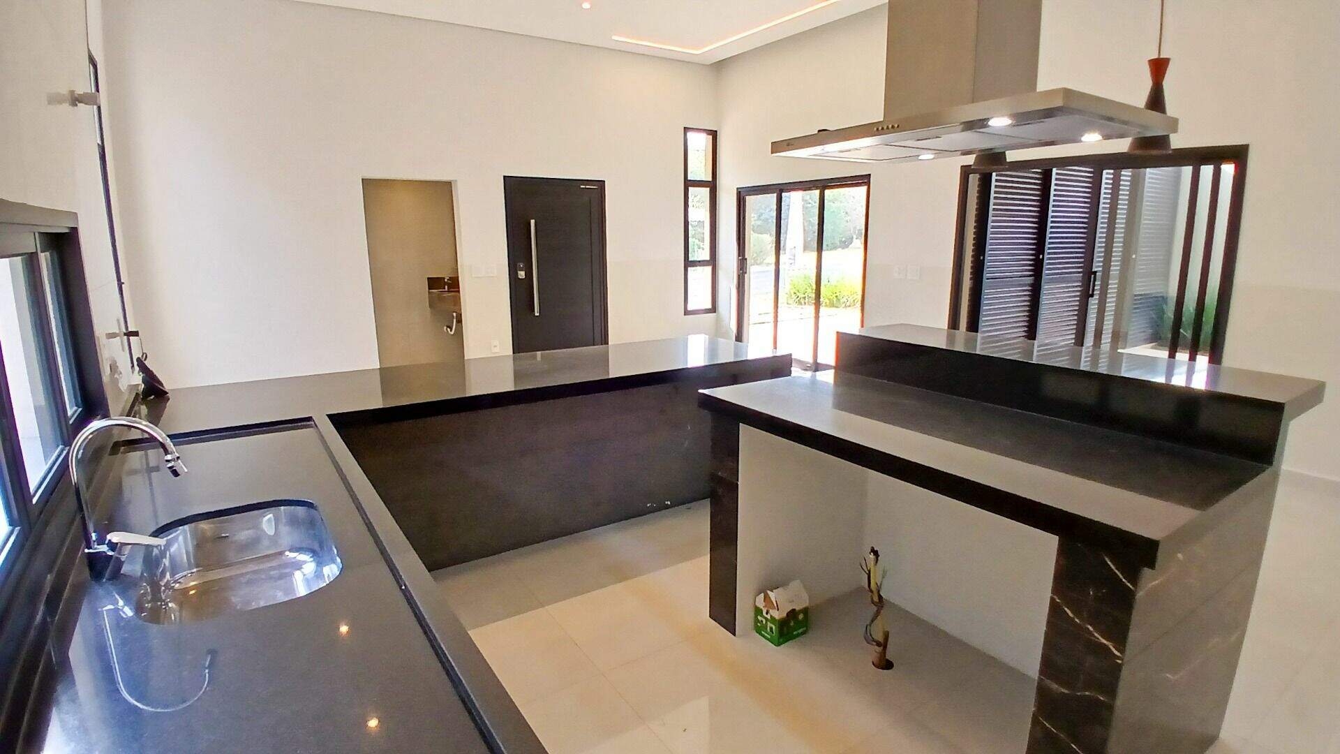 Casa no Condomínio Lagos DIcaraí, em Salto disponível para à venda | Grupo Kaion: 