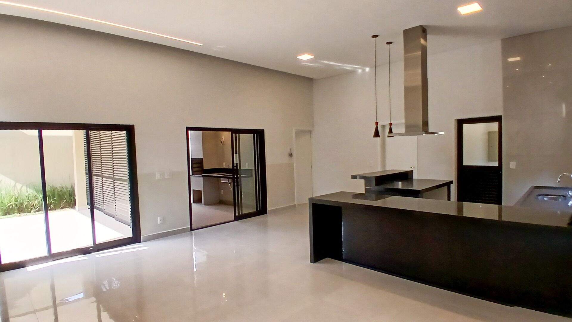 Casa no Condomínio Lagos DIcaraí, em Salto disponível para à venda | Grupo Kaion: 