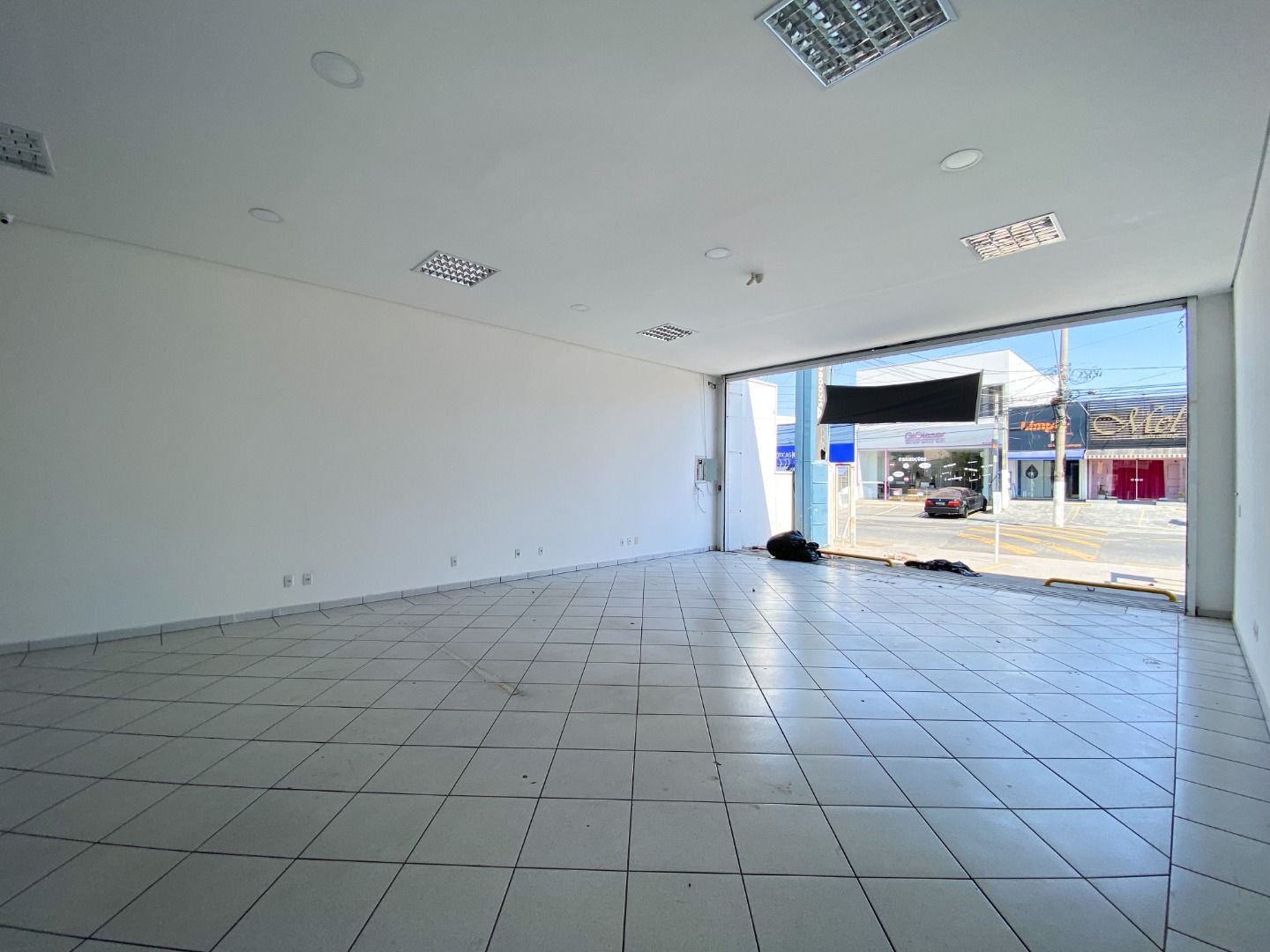 Salão no Vila Nova, em Itu disponível para para aluguel | Grupo Kaion: 