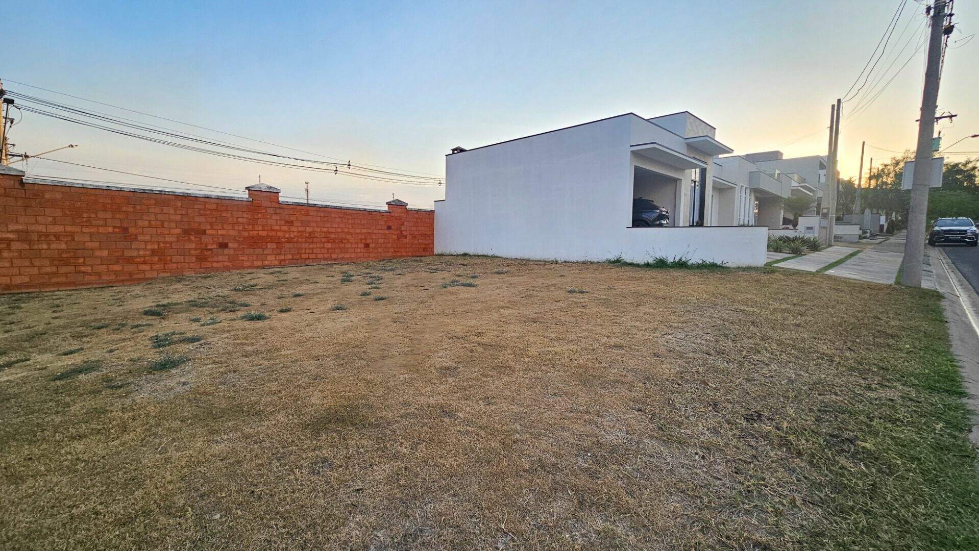 Terreno no Condomínio Village Moutonnée, em Salto disponível para à venda | Grupo Kaion: 