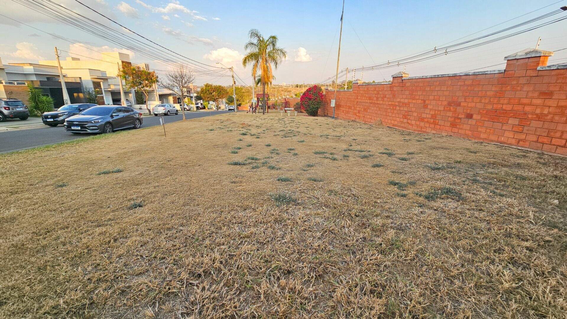 Terreno no Condomínio Village Moutonnée, em Salto disponível para à venda | Grupo Kaion: 