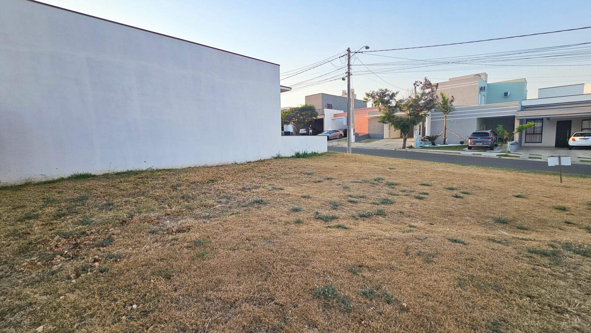 Terreno no Condomínio Village Moutonnée, em Salto disponível para à venda | Grupo Kaion: 