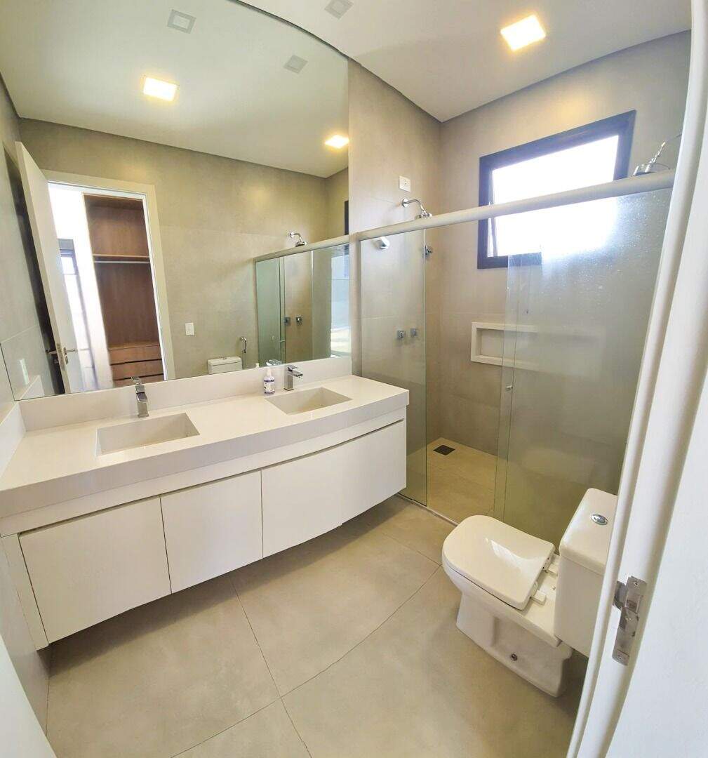 Casa no Condomínio Villas do Golfe, em Itu disponível para à venda | Grupo Kaion: 