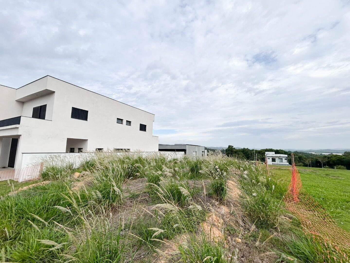 Terreno no Condomínio Alphaville Castelo, em Itu disponível para à venda | Grupo Kaion: 