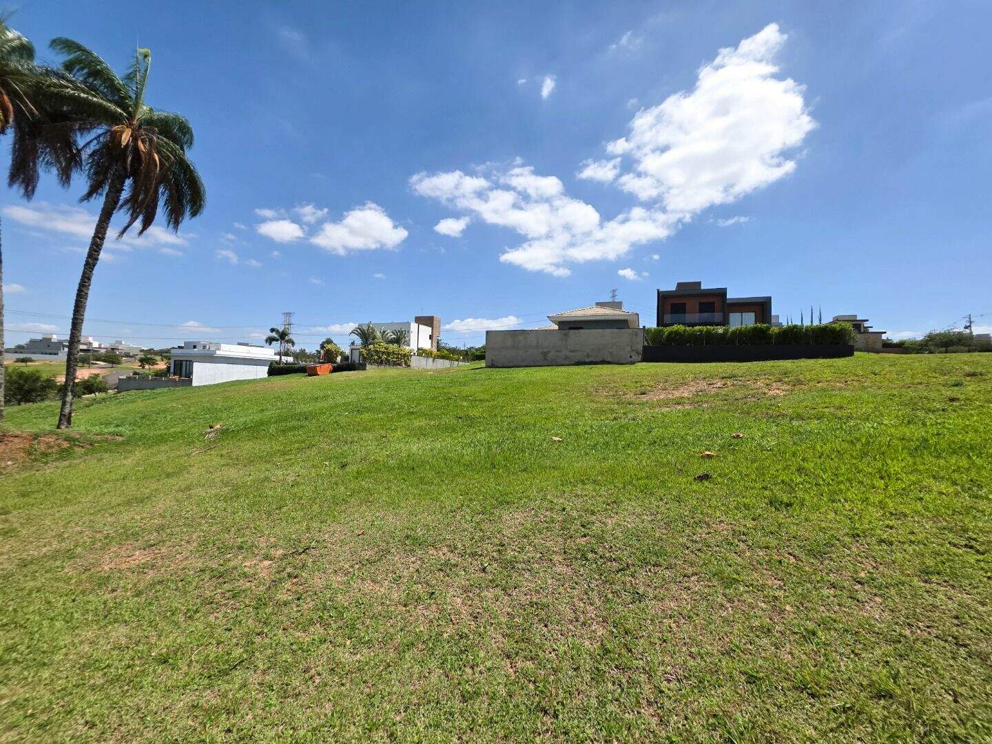 Terreno no Condomínio Villas do Golfe, em Itu disponível para à venda | Grupo Kaion: 