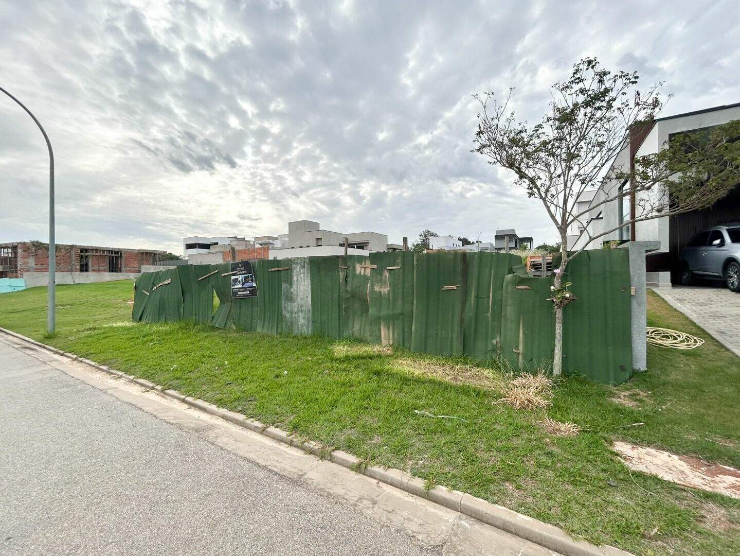 Terreno no Condomínio Alphaville Castelo, em Itu disponível para à venda | Grupo Kaion: 