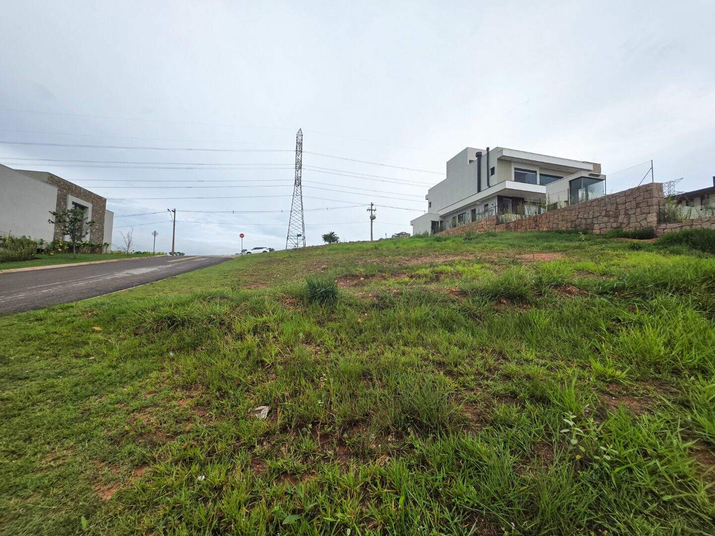 Terreno no Residencial Parque Campos de Santo Antônio II, em Itu disponível para à venda | Grupo Kaion: 