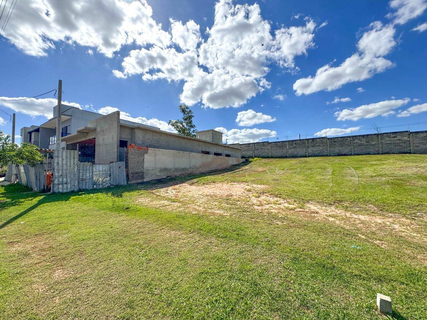 Terreno no Condomínio Residencial Una, em Itu disponível para à venda | Grupo Kaion: 