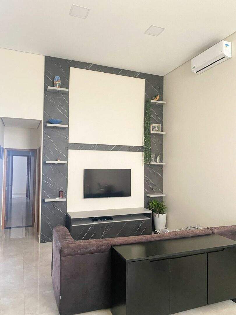 Casa no Condomínio Lagos DIcaraí, em Salto disponível para à venda | Grupo Kaion: 