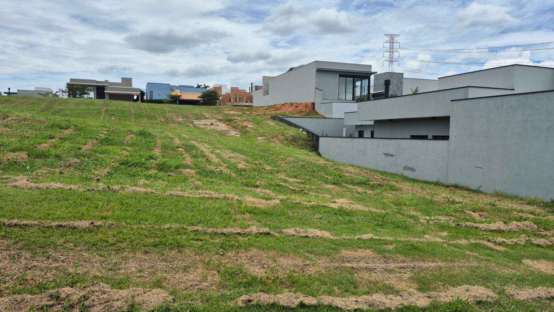 Terreno no Condomínio Villas do Golfe, em Itu disponível para à venda | Grupo Kaion: 