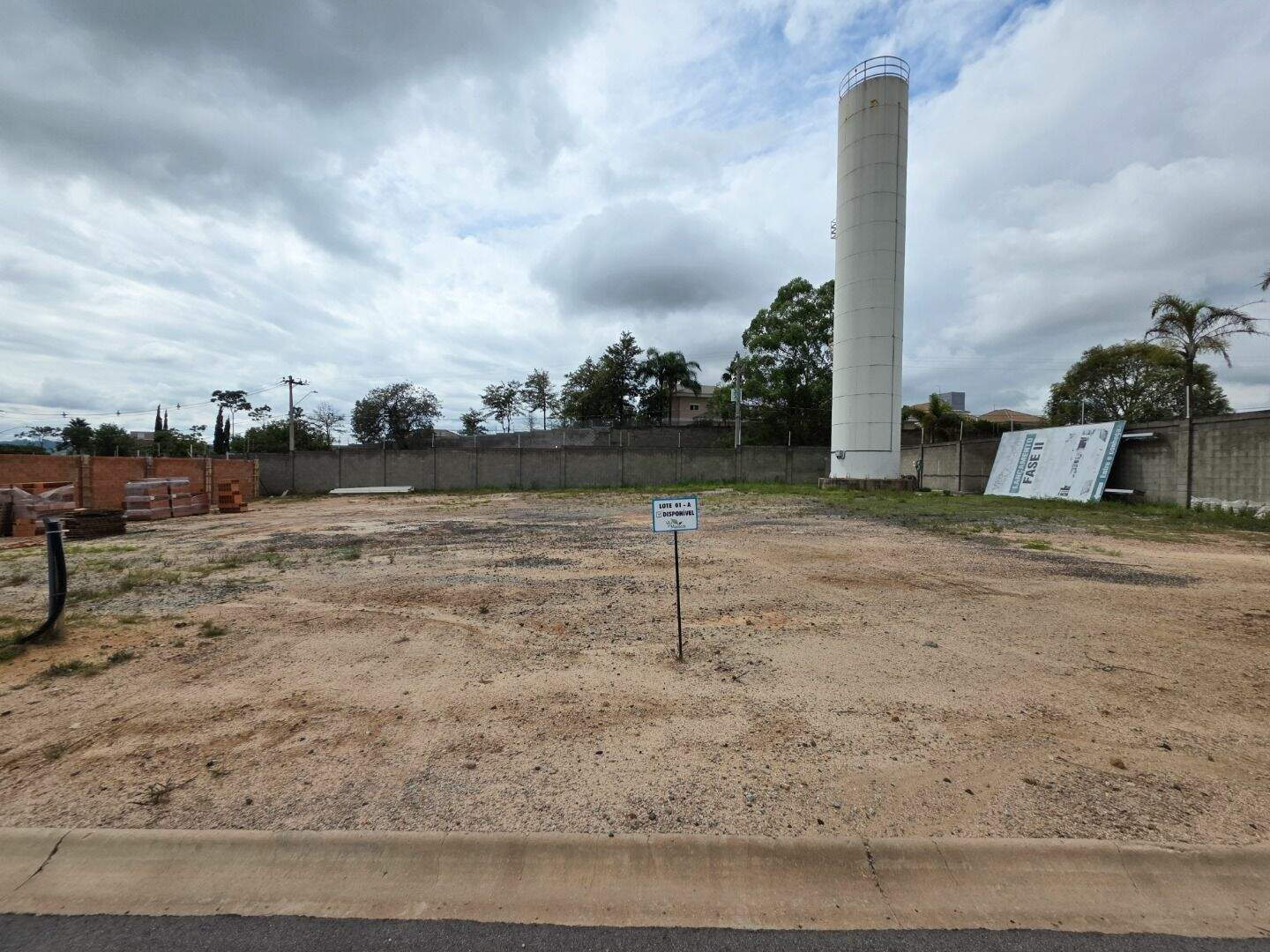 Terreno no Villa dos Manacás, em Itu disponível para à venda | Grupo Kaion: 