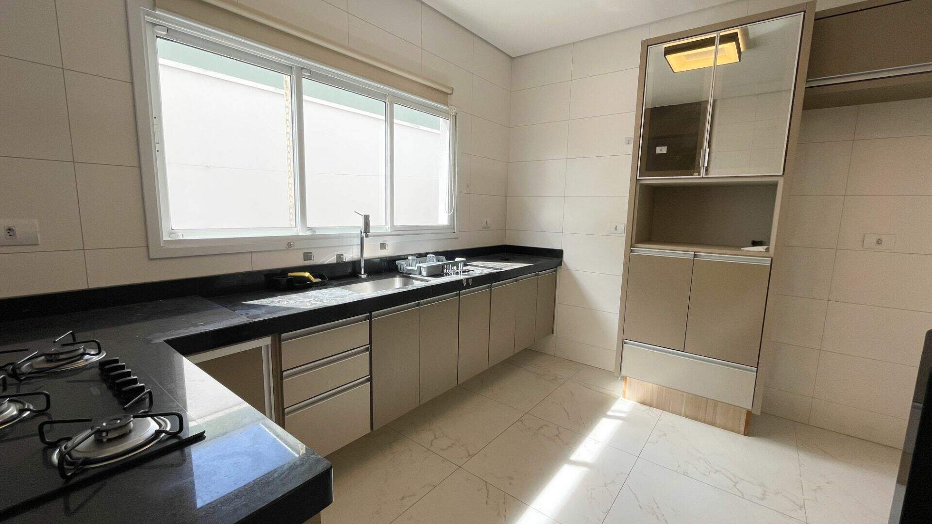 Casa no Condomínio Lagos DIcaraí, em Salto disponível para à venda | Grupo Kaion: 