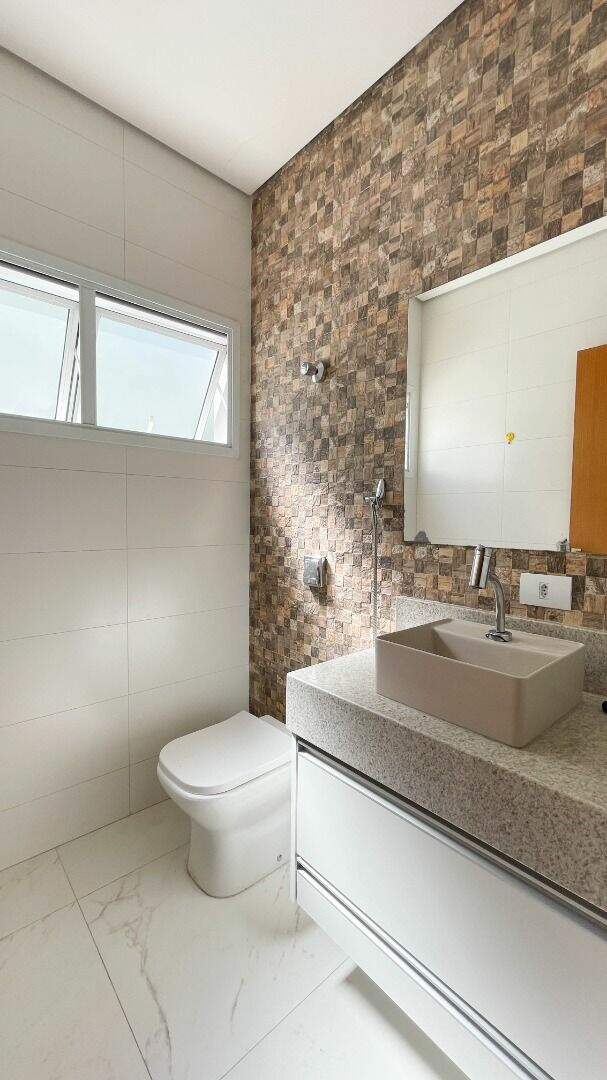 Casa no Condomínio Lagos DIcaraí, em Salto disponível para à venda | Grupo Kaion: 