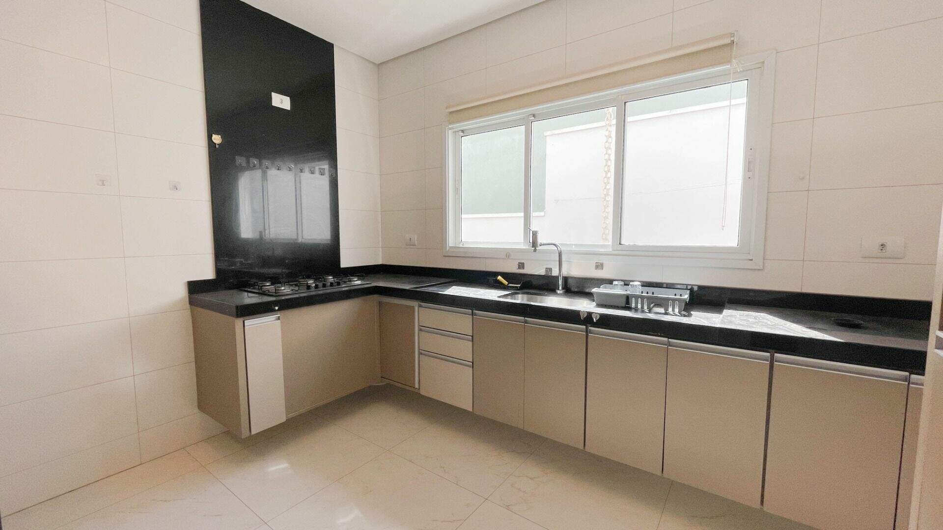 Casa no Condomínio Lagos DIcaraí, em Salto disponível para à venda | Grupo Kaion: 