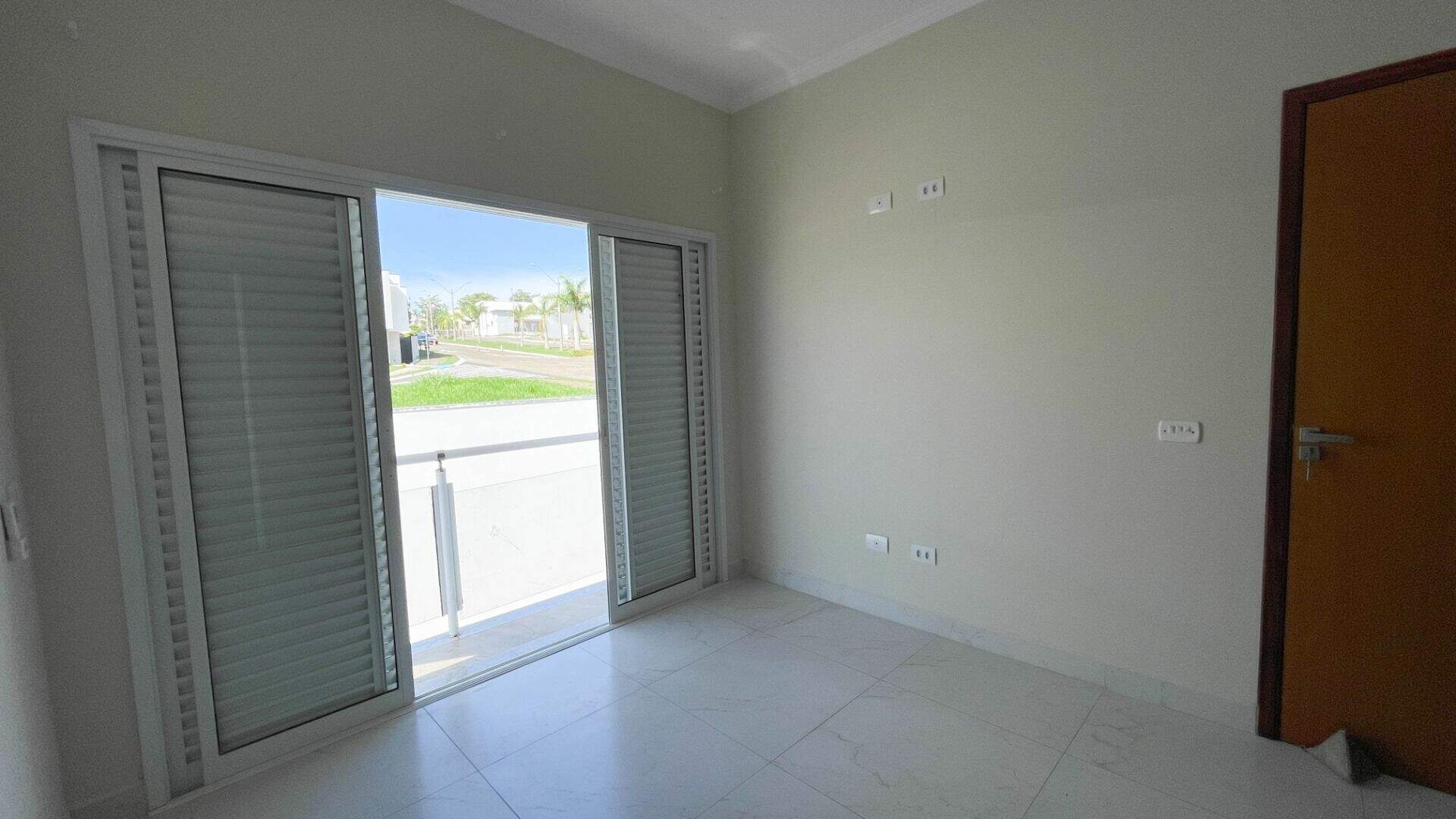 Casa no Condomínio Lagos DIcaraí, em Salto disponível para à venda | Grupo Kaion: 