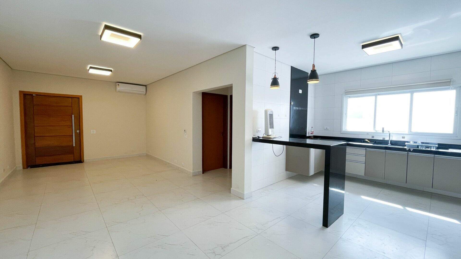 Casa no Condomínio Lagos DIcaraí, em Salto disponível para à venda | Grupo Kaion: 