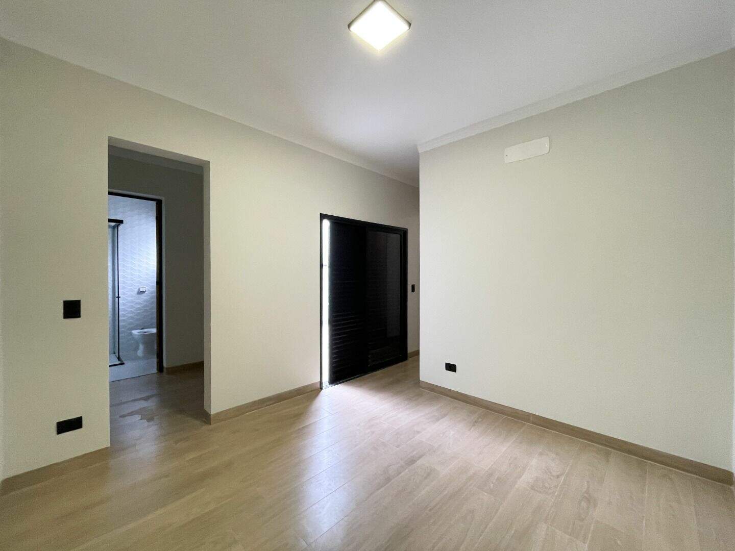 Casa no Condomínio Village Moutonnée, em Salto disponível para à venda | Grupo Kaion: 
