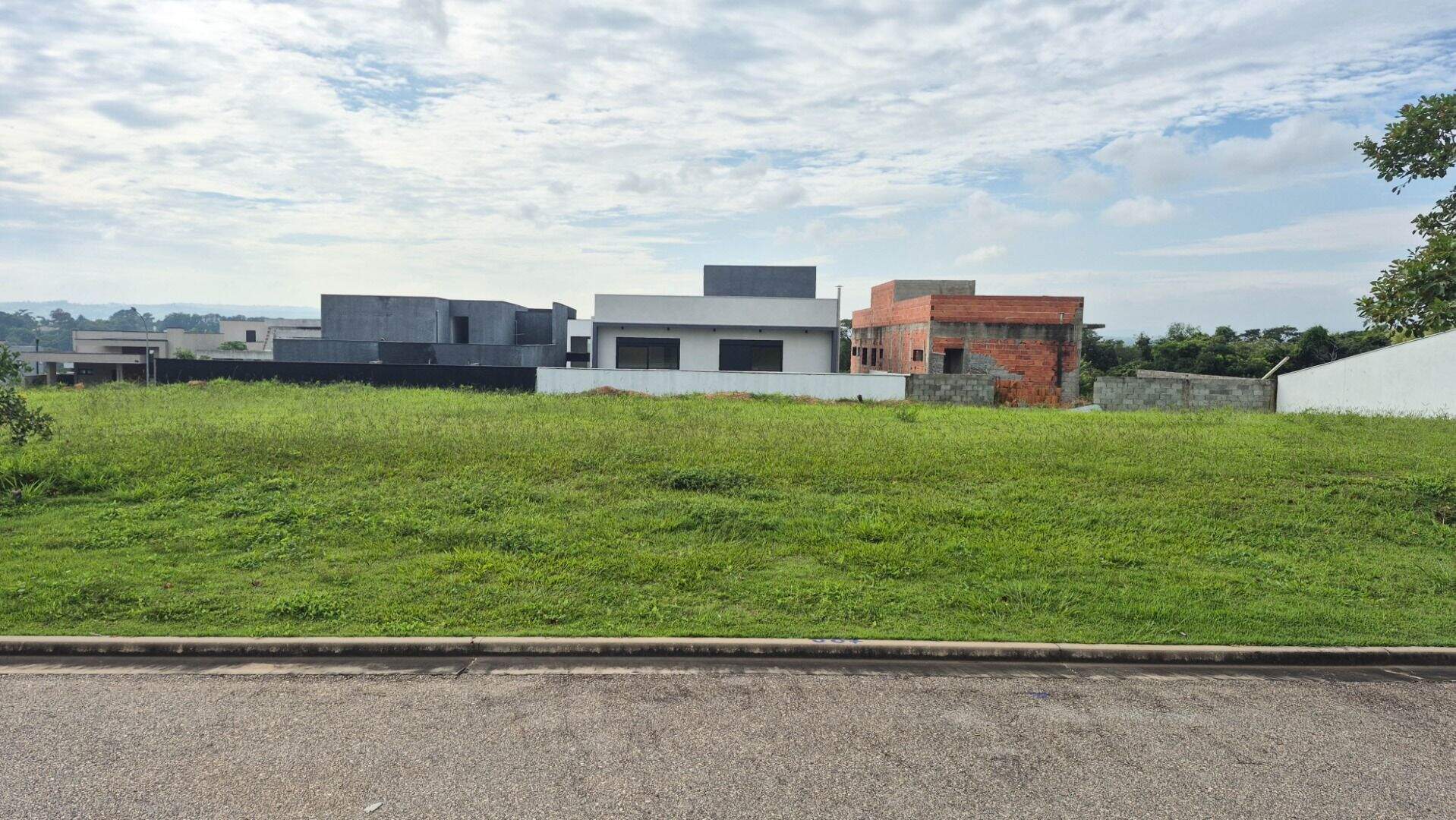 Terreno no Condomínio Alphaville Castelo, em Itu disponível para à venda | Grupo Kaion: 