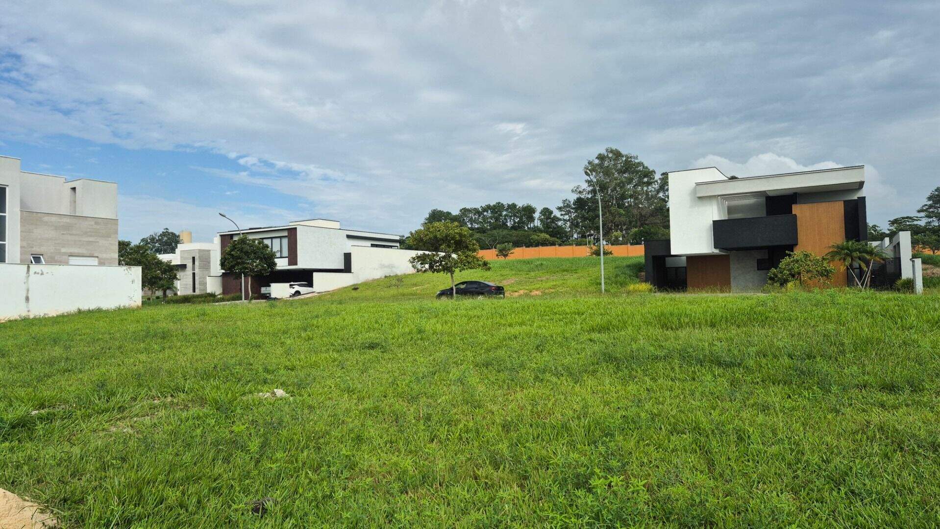 Terreno no Condomínio Alphaville Castelo, em Itu disponível para à venda | Grupo Kaion: 