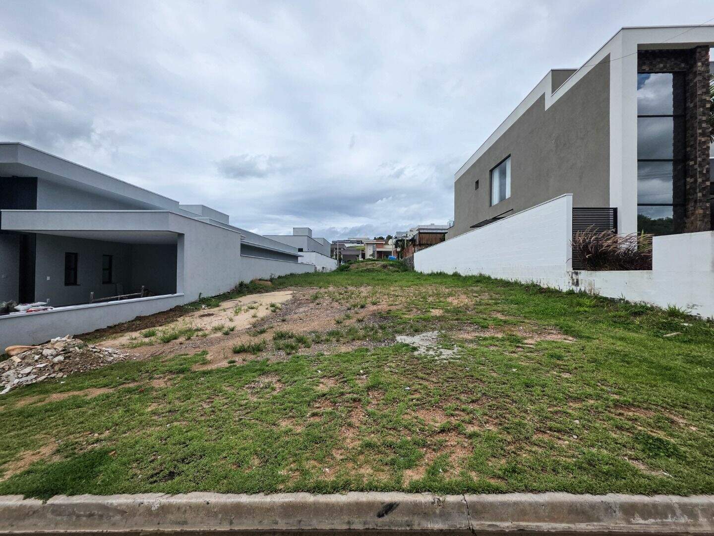Terreno no Residencial Saint Paul, em Itu disponível para à venda | Grupo Kaion: 