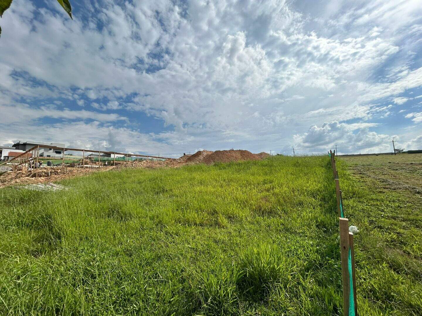 Terreno no Condomínio Xapada Parque Ytu, em Itu disponível para à venda | Grupo Kaion: 
