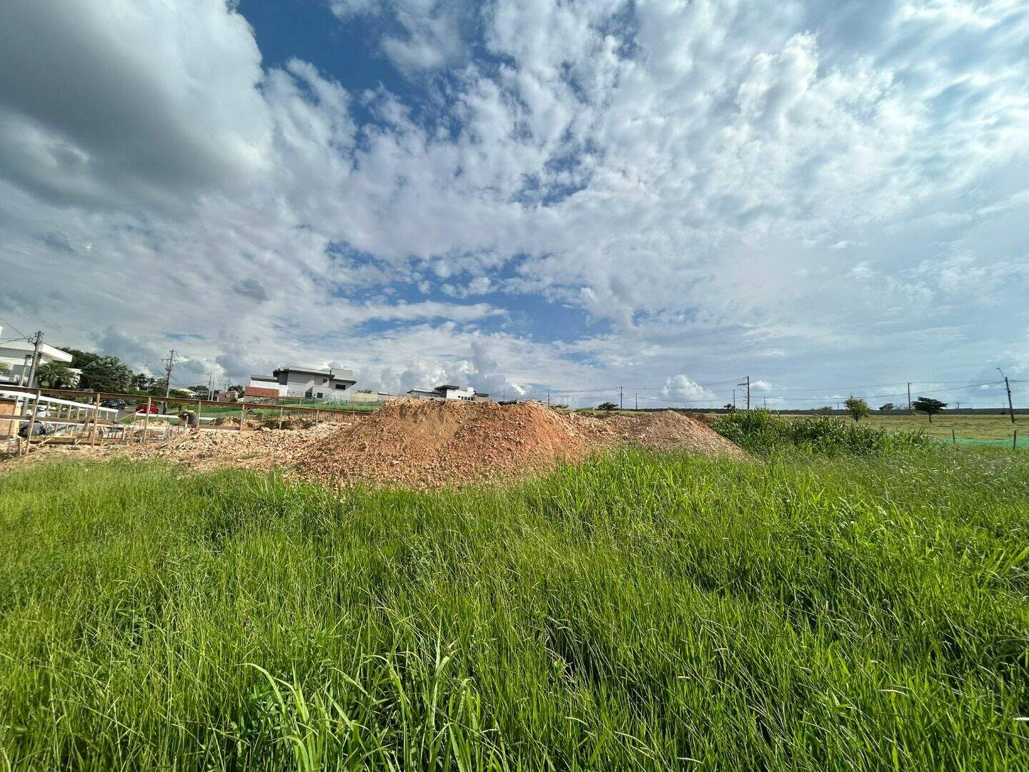 Terreno no Condomínio Xapada Parque Ytu, em Itu disponível para à venda | Grupo Kaion: 