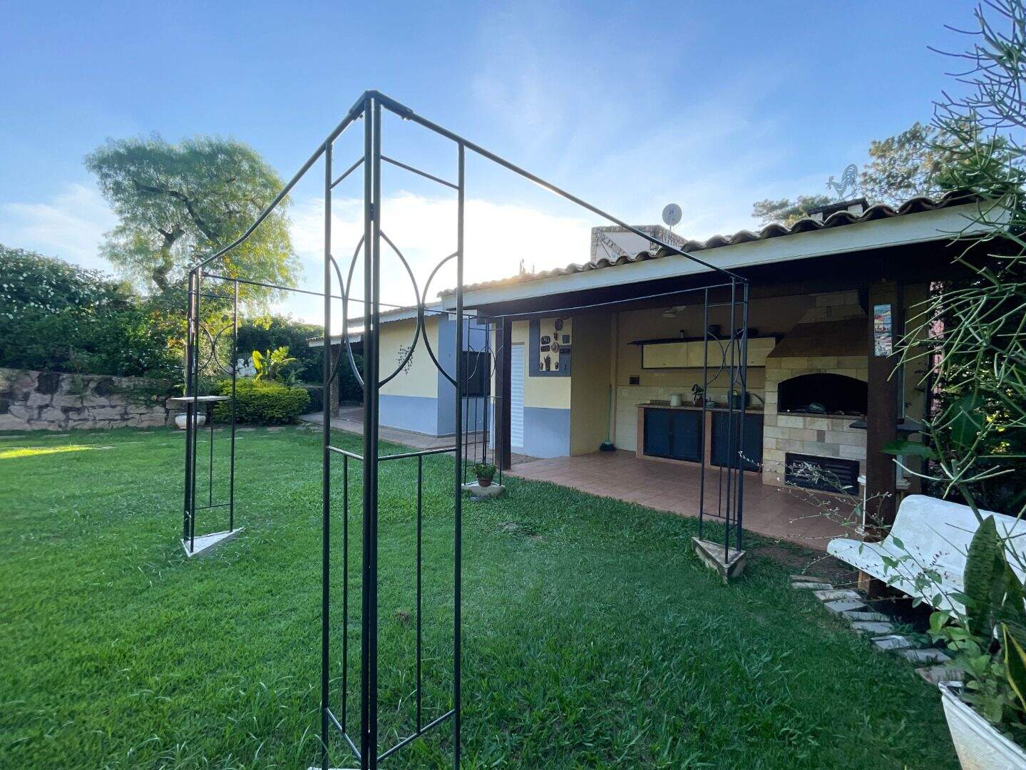 Casa no Condomínio Monte Belo, em Salto disponível para para aluguel | Grupo Kaion: 