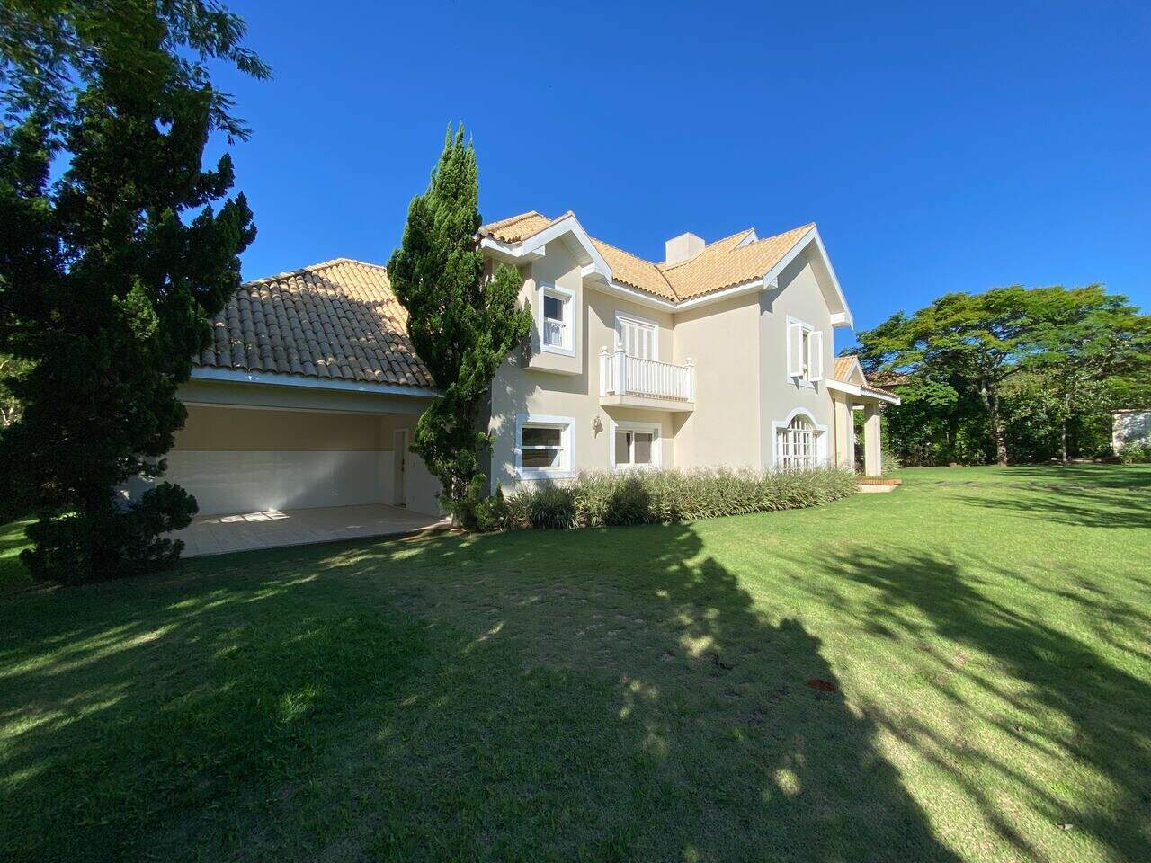 Casa no Condomínio Fazenda Vila Real de Itu, em Itu disponível para para aluguel | Grupo Kaion: 