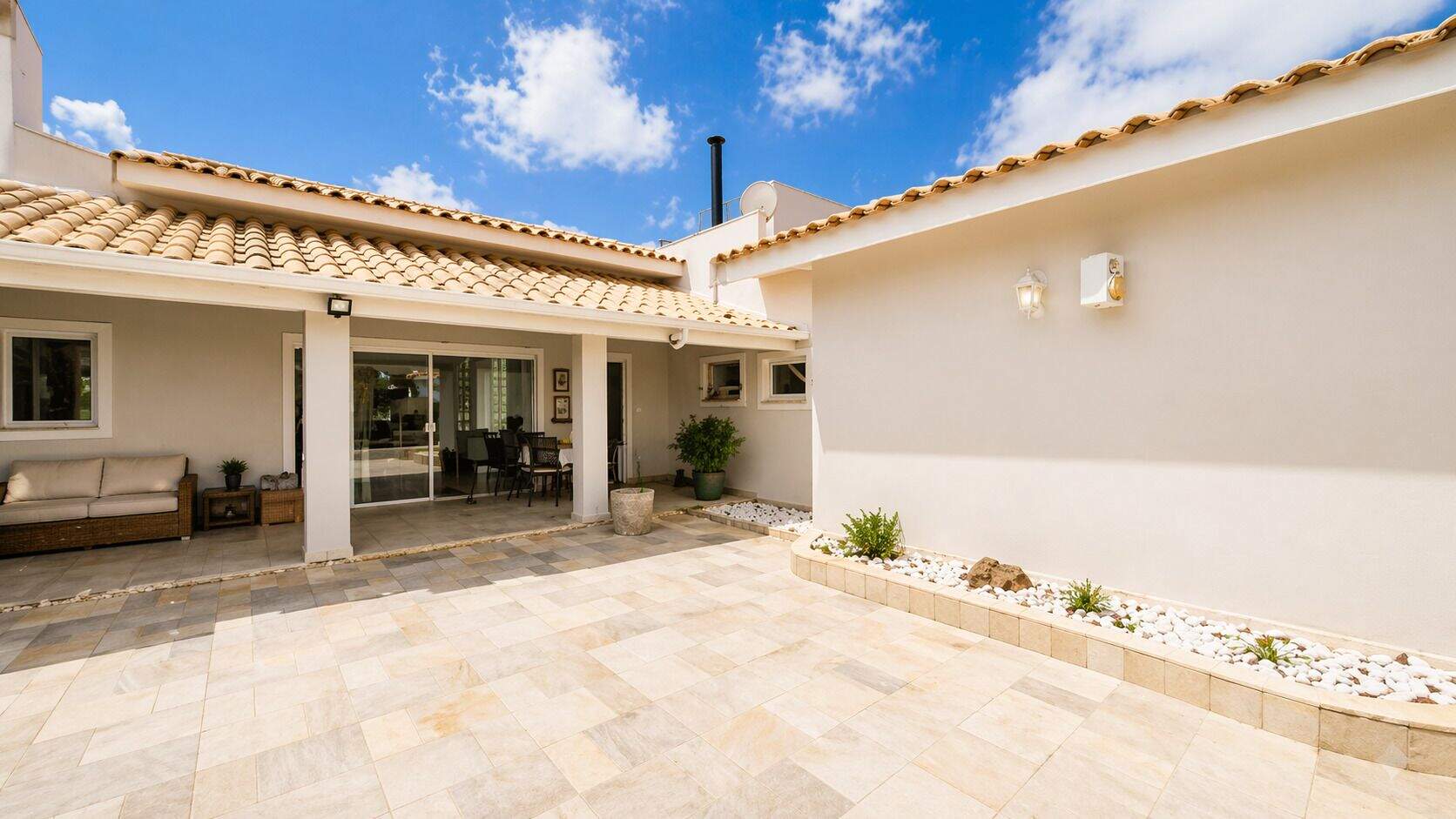 Casa no Condomínio Haras Paineiras, em Salto disponível para para aluguel | Grupo Kaion: 