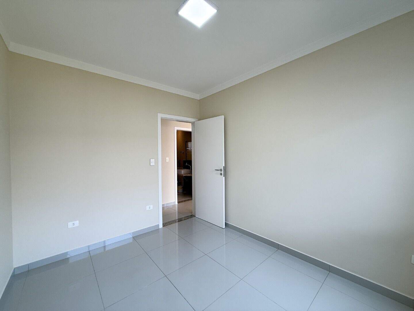 Casa no Terras de Monte Serrat, em Salto disponível para para aluguel | Grupo Kaion: 