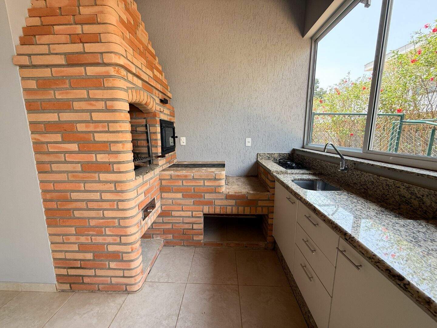 Casa no Terras de Monte Serrat, em Salto disponível para para aluguel | Grupo Kaion: 