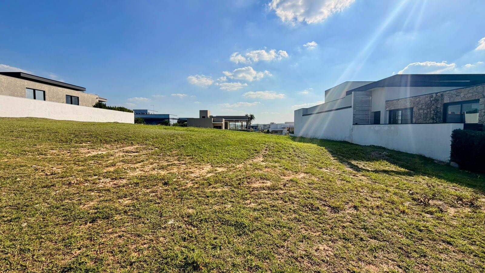 Terreno no Condomínio Villas do Golfe, em Itu disponível para à venda | Grupo Kaion: 