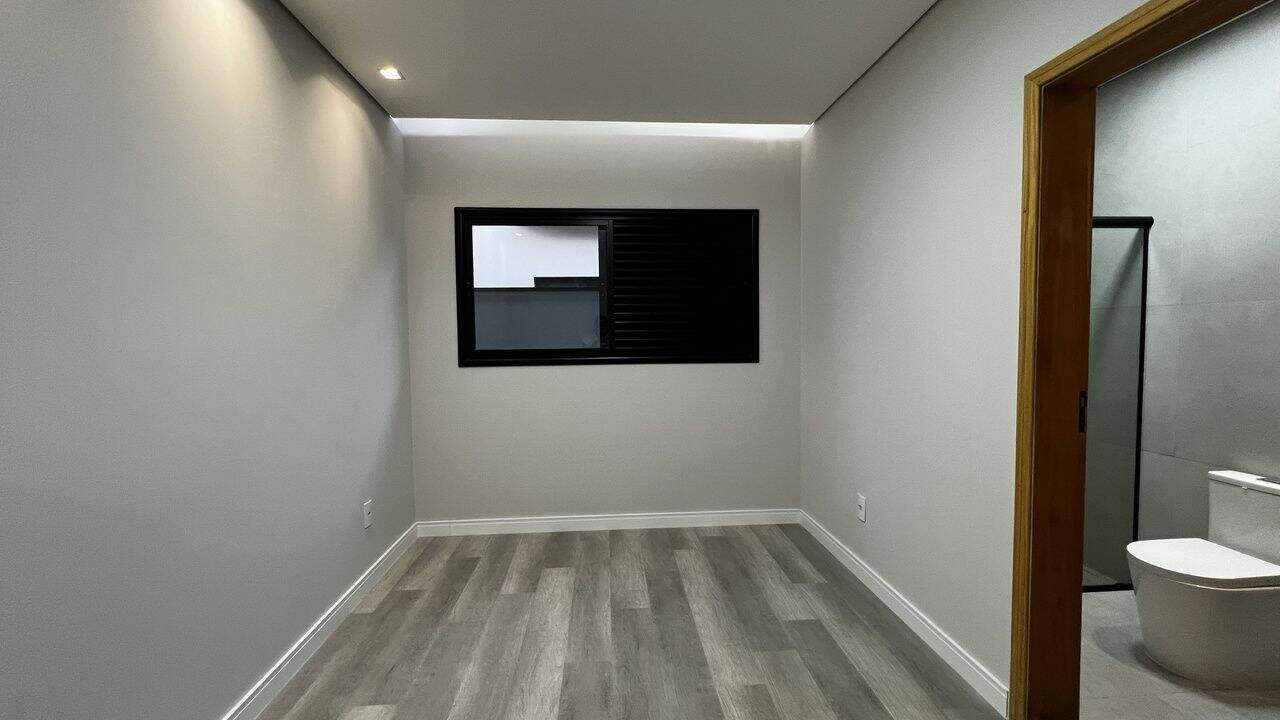 Casa no Condomínio Lagos DIcaraí, em Salto disponível para para aluguel | Grupo Kaion: 