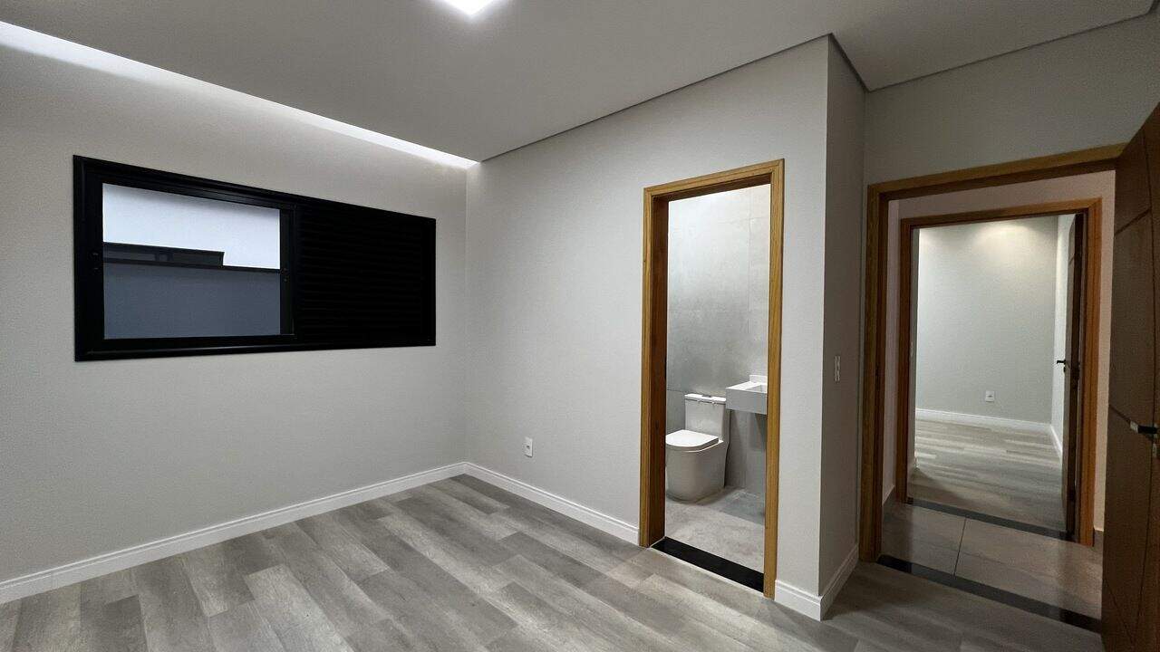 Casa no Condomínio Lagos DIcaraí, em Salto disponível para para aluguel | Grupo Kaion: 