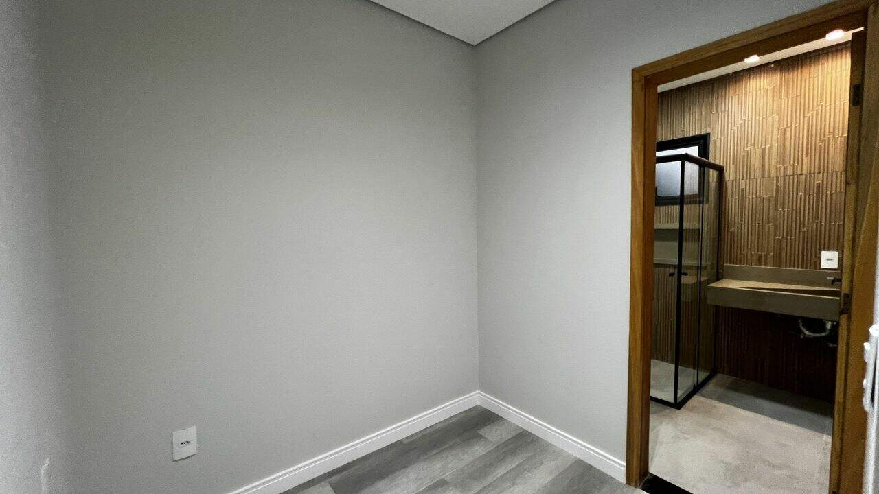 Casa no Condomínio Lagos DIcaraí, em Salto disponível para para aluguel | Grupo Kaion: 
