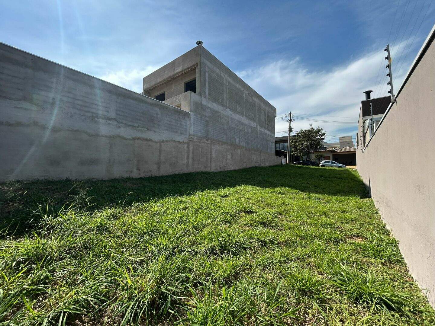 Terreno no Condomínio Residencial Mont Blanc, em Itu disponível para à venda | Grupo Kaion: 