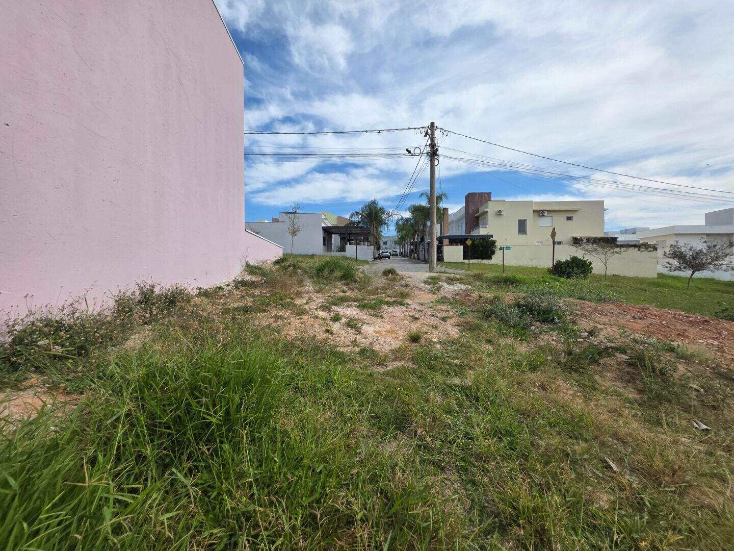 Terreno no Portal dos Sabiás, em Itu disponível para à venda | Grupo Kaion: 