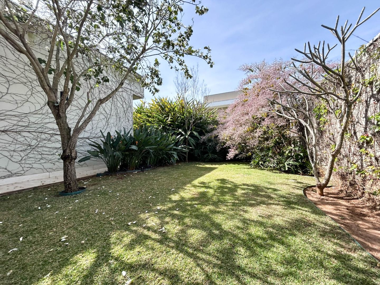 Casa no Condomínio Villas do Golfe, em Itu disponível para para aluguel | Grupo Kaion: 