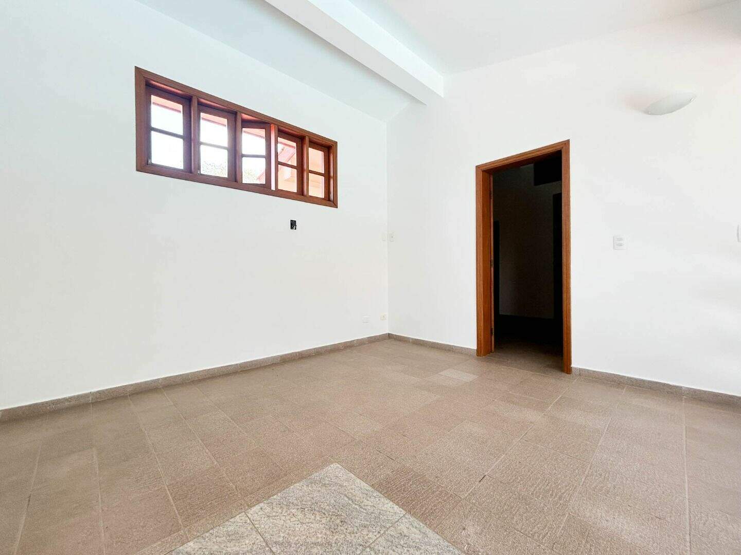 Casa no Condomínio Terras de São José, em Itu disponível para para aluguel | Grupo Kaion: 