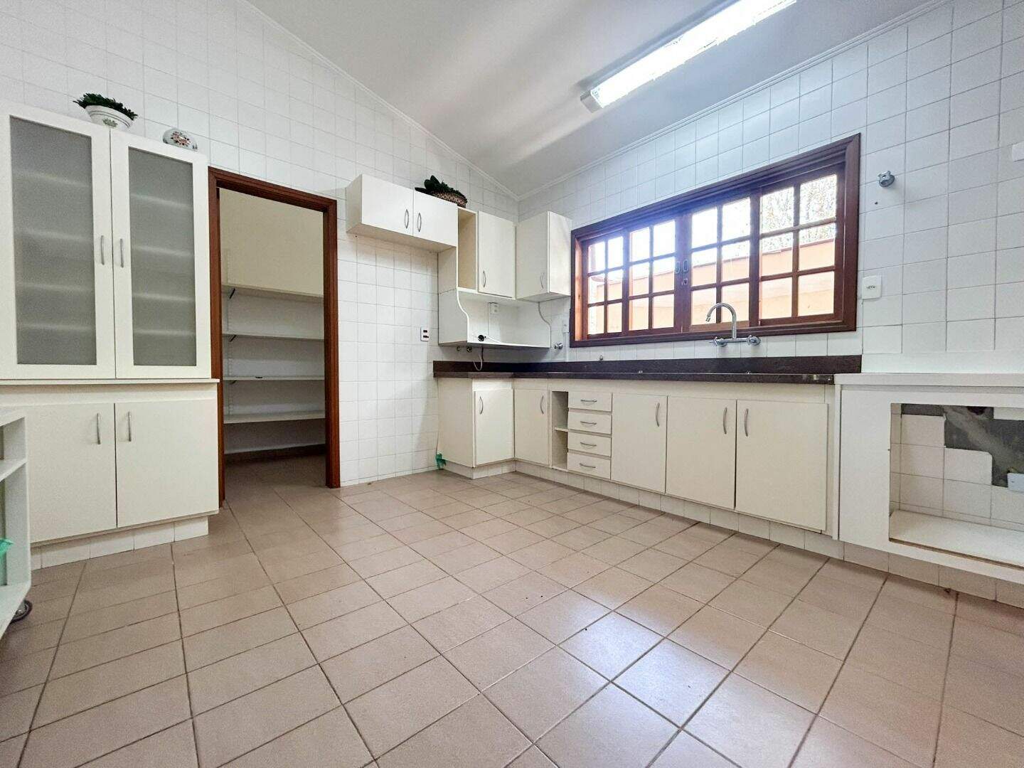 Casa no Condomínio Terras de São José, em Itu disponível para para aluguel | Grupo Kaion: 